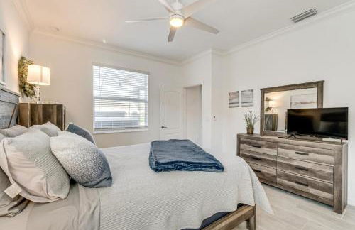 Pet-Friendly Port Charlotte Home with Pond Views! - Foto 16