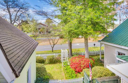 Garden-View Balcony! Dtwn Aiken Apt Near Augusta - Foto 21
