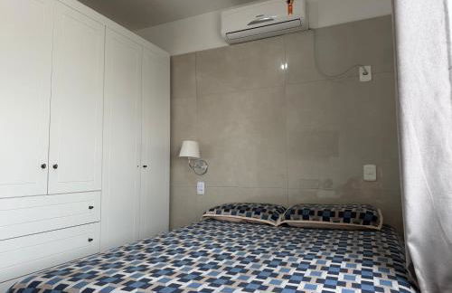 Lindo apartamento completo e com garagem coberta - Foto 9