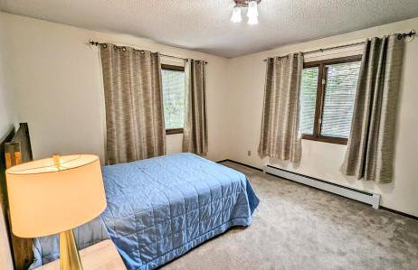 Spacious Downtown 2-bdrm Apartment - Photo 50