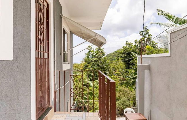 Serenity 2-bed Apartment in Port Antonio, Portland - Photo 15
