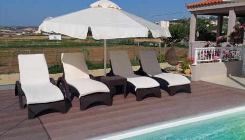 Bella Vista House - Photo 2