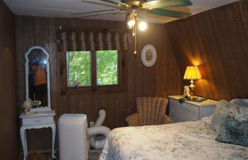 Emanuel - Cute Upstairs Apt AC Great Location - Foto 17