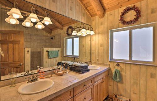 Serenity on the River Luxe Lewisburg Cabin! - Foto 18