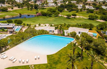 Las Colinas Golf & Country Club Residences - Foto 39