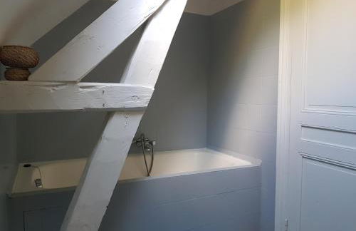 Villa Colin, la tête dans les bois, à deux pas de la mer, classée 4 étoiles - Foto 24