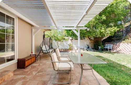 Spacious and Exclusive Oasis 6BR 3BA - Photo 31