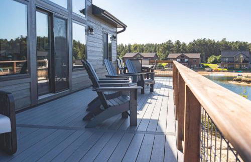 Lakeside Luxe Haven Family-Friendly Arcade - Foto 59