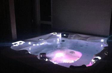 Four Corners Holiday Home with Hot Tub & Sauna - Photo 117