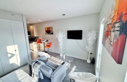 Zesty Orange Abode (438) - Foto 45