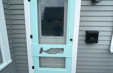 Updated Historic Water St 2 Bdr, 2 Bath apartment. - Photo 8