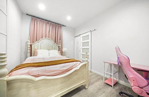 Great Location Oasis w Huge Backyard Near DTLA ,USC ,Ktown - Foto 8