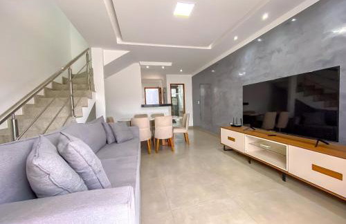 Casa Individual com 2 suítes, cozinha completa, Internet privativa 300MBPS, região bem sossegada com comercios diversos ao redor - Foto 62