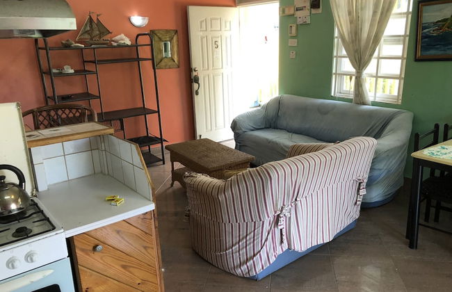 Coco Mango Suites - Photo 53