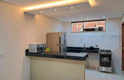 Casa nova e confortável no Centro da cidade - Foto 2