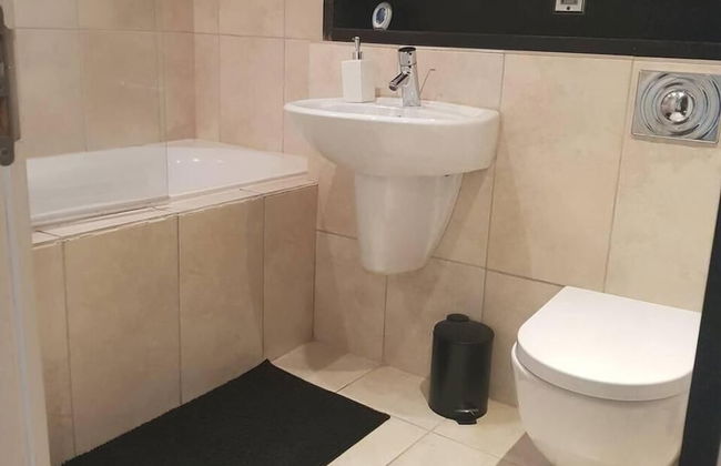 Comfy 1-bed Apartment in Huddersfield - Foto 20