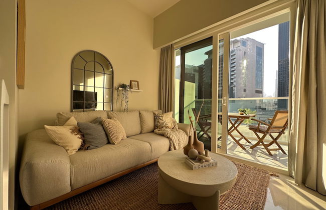 HiGuests - Reva Residences - Photo 1