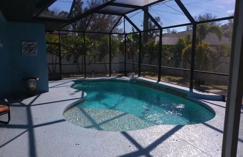 Port Charlotte Palms-Pet friendly, Heated Private Pool and Mini Orchard - Foto 5