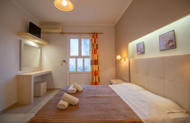 Agoulos Beach Hotel - Foto 8