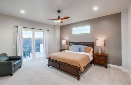 Serene Resort-Style Escape - Perfect for Families - Photo 24