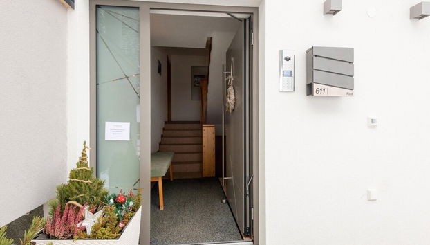 Large Holiday Apartment With Large Balcony in Kappl - Foto 5, Recepción