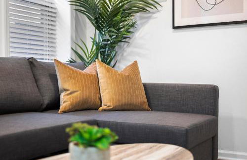 Central Lawrenceville 1B Bright and Stylish 2 Bedroom Apartment with Free Street Parking - Foto 3