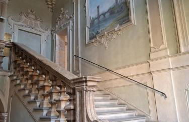 Amazing Serenity Flat for 7, AC, historic center - Foto 5