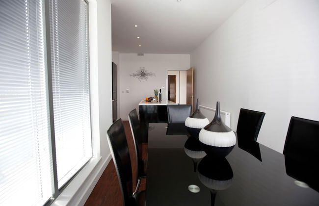The Spires Serviced Apartments Glasgow - Photo 14