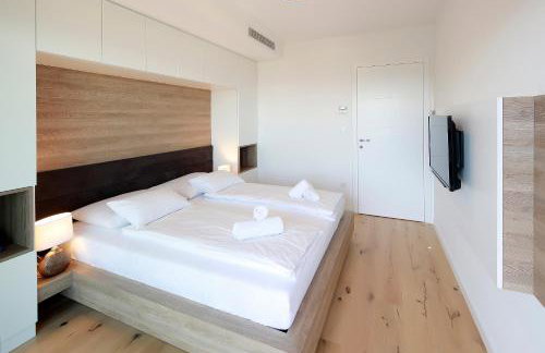 MODENA MARIS-heated pool-grill-relax-jacuzzi apartments - Foto 72