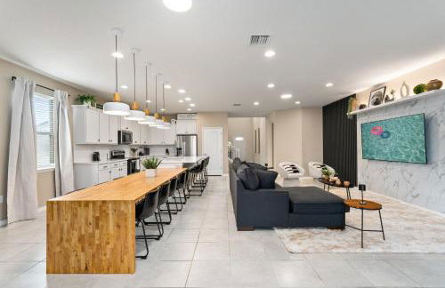 Stylish Orlando Resort Home w Private Pool - Foto 2