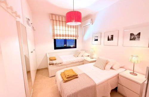 Cozy Corner Close to Beach, Golf and Shopping - Foto 49