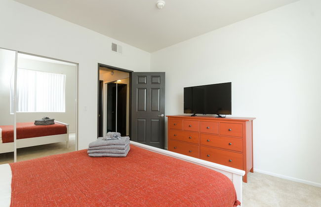 Studio City Universal Apartments - Foto 17