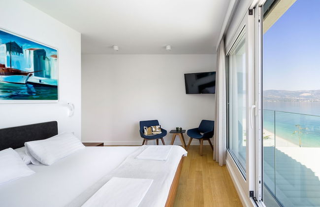 Beachfront Villa Grey Martini with Pool - Foto 3