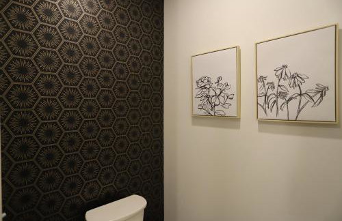 Nashville Oasis at The Muse Modern 2BR with Balcony Rooftop Views - Foto 41