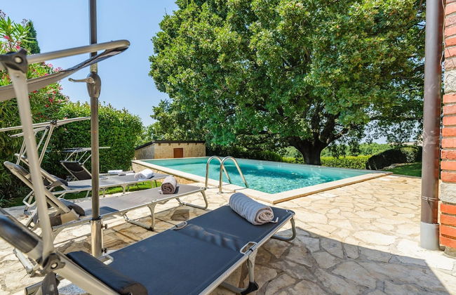 Lovely Villa Near the Beach - Foto 17