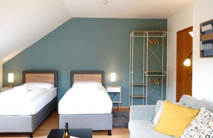 WEINBERGBLICK im Haus FREY - 3 Schlafzimmer ,Küche, 2 Bäder, 2 Balkone, Parkplatz direkt vor der Tür - Foto 5