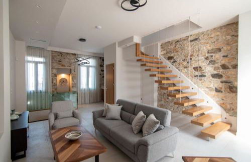 Villa Samos - Renovated stone villa with private pool- 2 min from the sea! - Foto 9