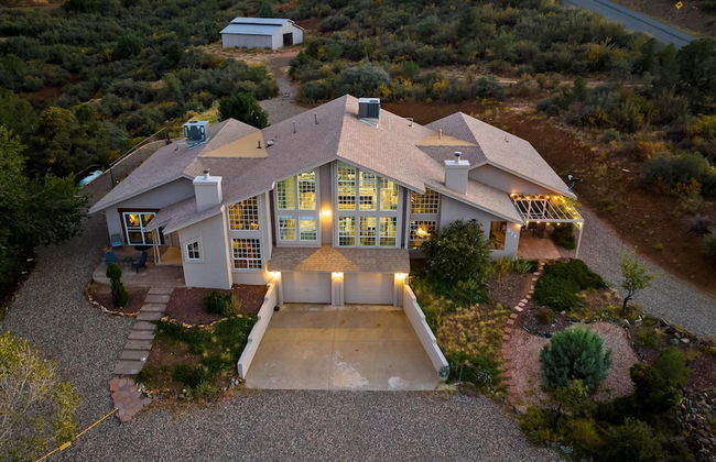 New Luxury Prescott Lynx B B 4k ft2 Sleeps 22 - Photo 66