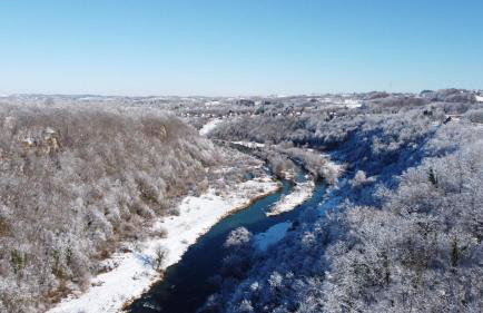 SMARAGD RIVER near Rastoke & Plitvice Lakes - Foto 3