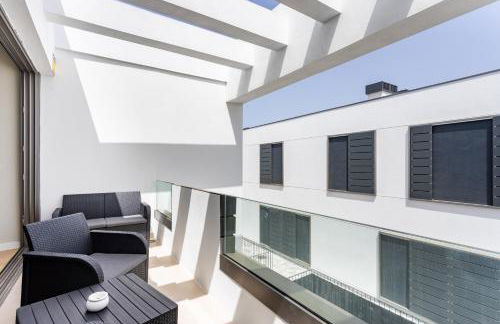 Home2Book Modern Bright Apt Abades, Pool & Terrace - Foto 25