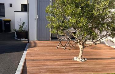 Studio tout confort climatisé avec jardinet, en centre bourg, proche plage, mer, La Rochelle et Chatelaillon - Foto 8