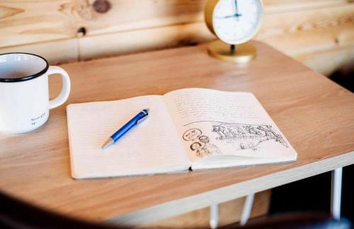 Idyllic Tiny Cabin Lovely for a Romantic Escape in Arizona - Foto 13