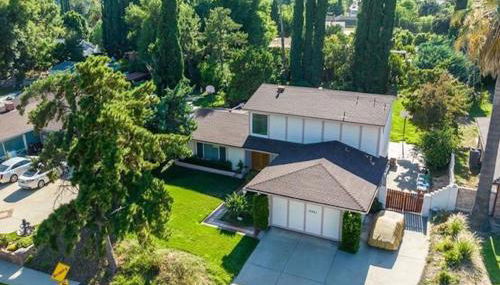 Adorable 4 bedroom home with Pool & more - Foto 2