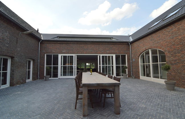 Swolgen Estate With Sauna - Photo 19