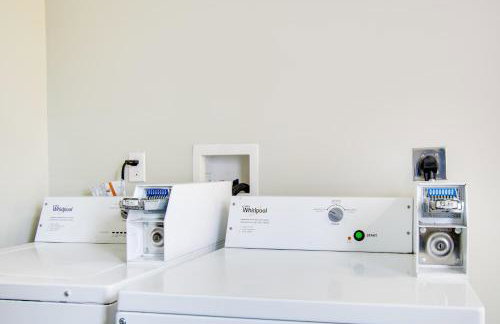 Less Than 1 Mi to Lake Ontario Oswego Group Retreat - Foto 25