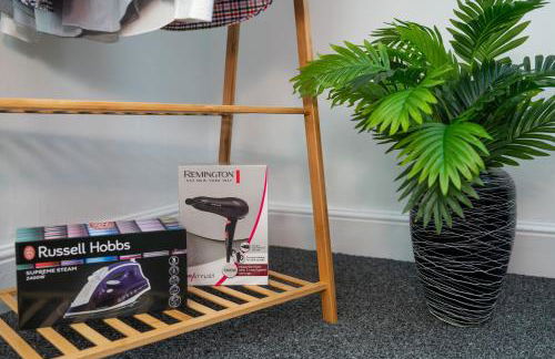 Sunny Seaside Paradise - Sleeps 5 - Photo 24