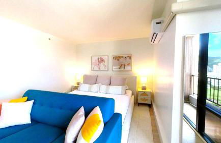 S&N Lux Suite-Free Parking-King Bed-Kitchen-WiFi - Foto 9