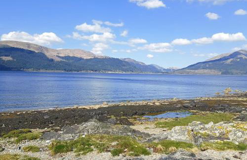 Peaceful and Stunning Waterside Location - Foto 21