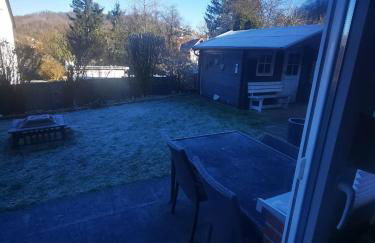 Apartment mit Garten - Foto 2