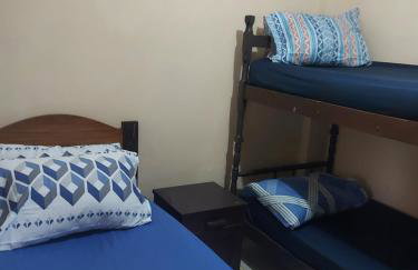 casa de praia em Itapoá SC a uma quadra da praia - Foto 40